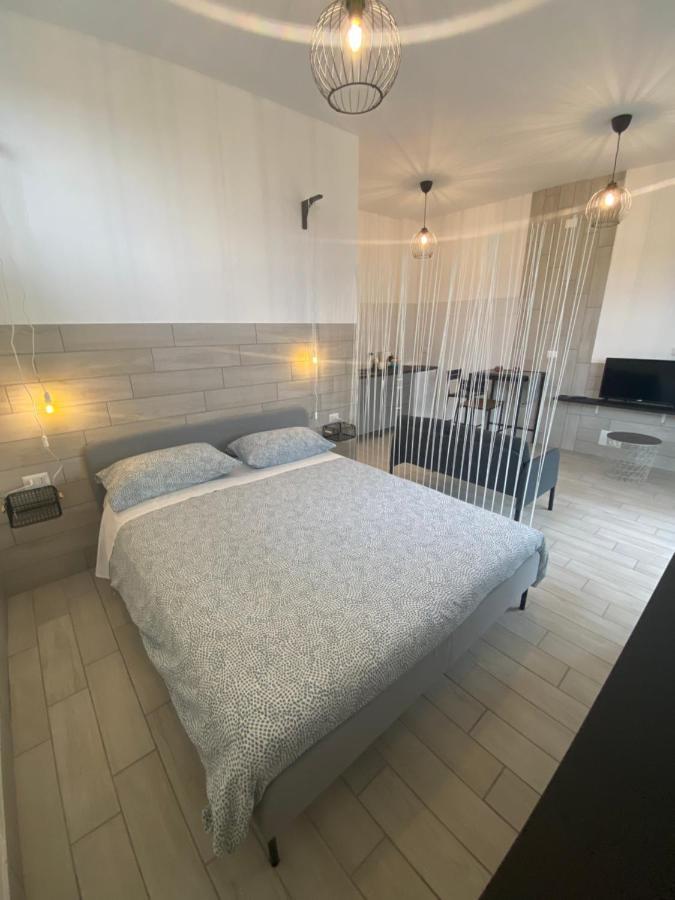 Villetta Gallo B&B Casa Vacanze Humanitas Catania Centro Sicilia Clinica Humanitas Misterbianco Eksteriør billede